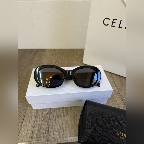 Celine Triomphe Oval Black Sunglasses - Picture 2 of 11